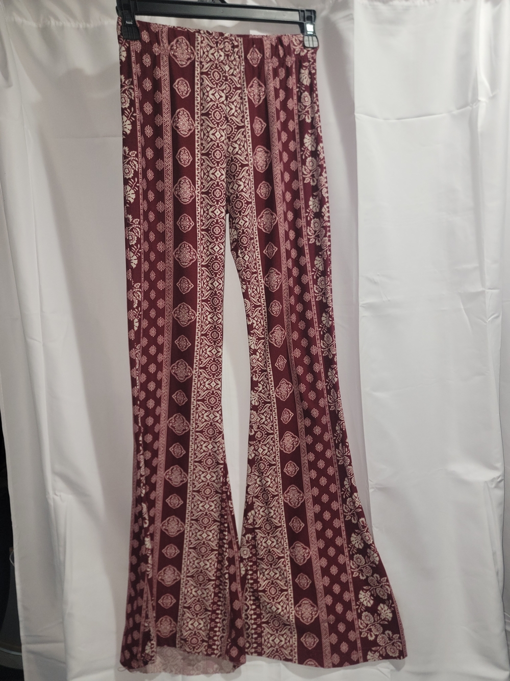 Vibe Burgundy and Ivory Patterned Wide-Leg Pants